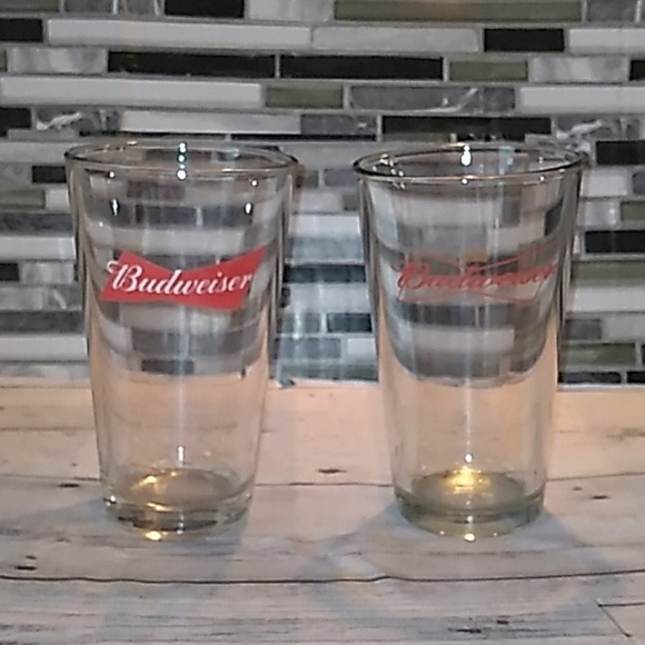 2 Budweiser king of beers barware glasses - Picture 1 of 2